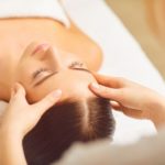 Massage détente à Hendaye : et si tu testais autre chose que le massage californien ?